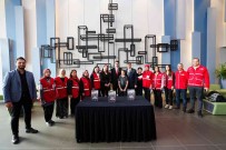 Baskan Fadiloglu, 34. Kültür-Sanat Eserini Tanitti