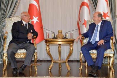 Kibris Gazileri, KKTC'nin Kurulus Yildönümü Etkinliklerine Katildi