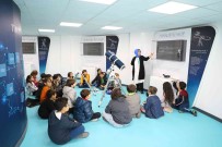 Konya Bilim Merkezi Aileleri Ve Ögrencileri Bilimle Bulusturuyor