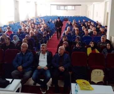 Kütahya'da 350 Ekmek Üretim Isletmesi Çalisanina Hijyen Egitimi