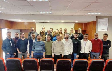 Müsteri Memnuniyeti Için Egitimler Hiz Kesmiyor