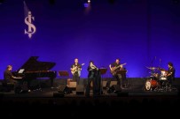 Nükhet Duru Caz Rüzgari Estirdi