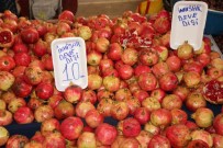 Osmanli Saraylarinin Nar Ihtiyacinin Yarisini Karsilayan Bilecik'te Nar Yerinde 5, Pazarda Ise 10 TL