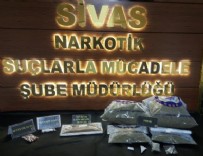 Sivas’ta, 1 kilo 543 gram esrar ele geçirildi