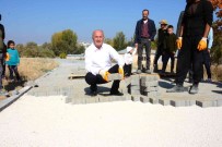 Tusba Belediyesinden 13 Mahalleye 160 Bin Metrekare Kilit Parke Tasi