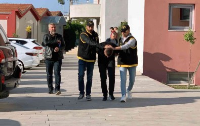 Adana'da Bir Garip Cinayet Açiklamasi Sokakta Öldürülen Gencin Katil Zanlisi Arkadasi Çikti