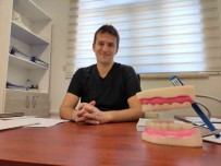 Dis Çürügü Çocuklarin Egitimini Olumsuz Etkileyebiliyor