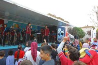 Dösemealtili Çocuklar Senlikte Eglendi