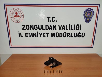 Kdz. Eregli'de 3 Ayri Operasyonda Uyusturucu Ve Silah Yakalandi