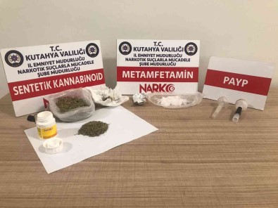 Kütahya'da Durdurulan Araçta Uyusturucu Ele Geçirildi