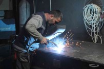 (ÖZEL) Yazilim Ve Mekanik Donanim Üreterek Ihracat Yapiyor