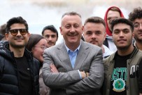 Sehrin Kalbinde Yürüdüler