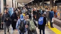 İstanbullunun metro çilesi bitmiyor: Arıza nedeniyle bir saatten fazla beklemek zorunda kaldılar