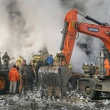 Rusya'da 5 Katli Binada Patlama Açiklamasi 9 Ölü, 9 Yarali