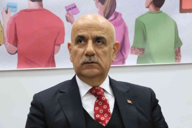 Tarim Ve Orman Bakani Kirisci Açiklamasi 'Tarim Ve Orman 2023'Te Baslayacak Yeni Yüzyilin Merkezinde Olacak'