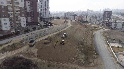 Tarsus'ta Seyir Terasi Çalismalari Sürüyor