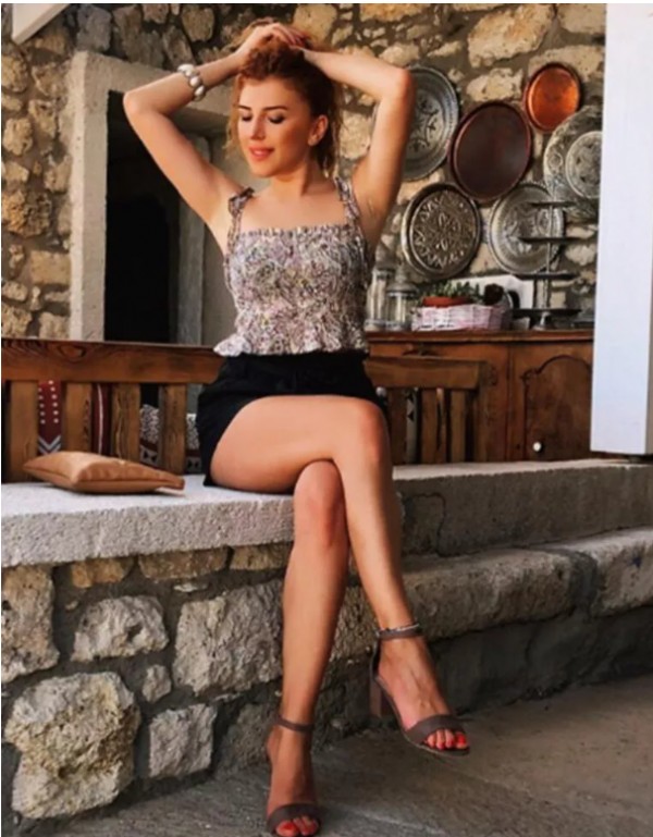 İşte Burak Hakkı'nın yeni sevgilisi