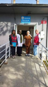 3 Okul Temiz Belgesini Aldi