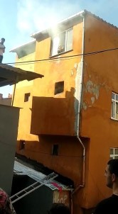 Beyoglu'nda Yanginda Korku Dolu Anlar