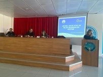 Burhaniye Belediyesinden Üniversitelilere Çevre Egitimi