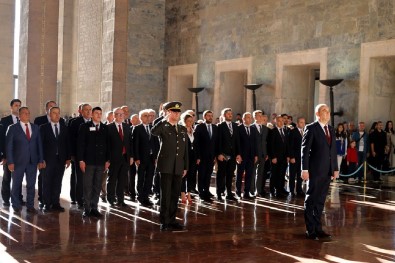 ESO, Ata'nin Huzuruna Çikti, TOBB'u Ziyaret Etti