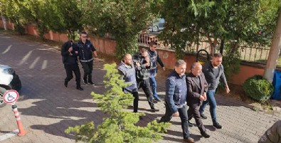 Karabük'te 'dolandırıcılık' operasyonu: Gözaltına alınanlar arasında CHP ilçe başkanı da var