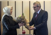 Mahir Ünal, AK Parti Grup Başkanvekilliği görevini Özlem Zengin'e devretti