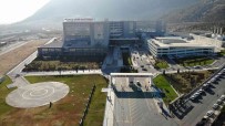 Manisa Sehir Hastanesi 5 Milyon Hastaya Sifa Oldu