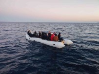 Yunanistan'in Ölüme Ittigi 78 Göçmen Kurtarildi