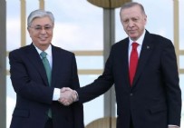 Başkan Erdoğan'dan Tokayev'e tebrik