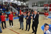 'Bizim Kizlar' 5. Haftada Da Liderligi Birakmadi