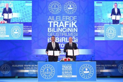 Içisleri Bakani Soylu Açiklamasi 'Hedefimiz Trafik Kazalarindaki Ölüm Oranini 100 Binde 9,6'Dan 5'E Düsürmektir'