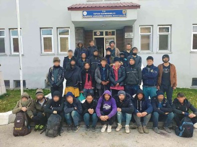 Tatvan'da 28 Düzensiz Göçmen Yakalandi