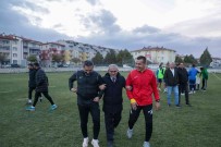 Baskan Isik'tan Takima Moral