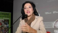 Gazeteci Nur Batur'dan canlı yayında küstah sözler! 'Türkiye korkuyla Kürdistan hayalini engellemeye çalışıyor' Haberi