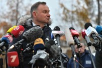 Rus Fenomenlerden, Polonya Cumhurbaskani Duda'ya Telefon Sakasi