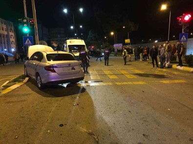 Trabzon'da Trafik Kazasi Açiklamasi 1'I Agir 3 Yarali