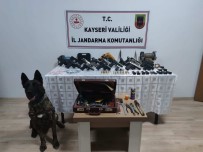 Evini Silah Imalathanesine Çevirdi