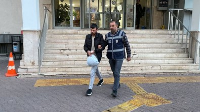 Kayseri'de Aranan Sahislara Operasyon Açiklamasi 15 Gözalti