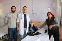 11 Yasindaki Çocugun Karninda 10 Santim Kitle Çikti