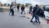 Aksaray'da Otomobil Hirsizlari Yakalandi Açiklamasi 5 Tutuklama Haberi