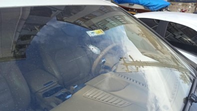 Bursa'da Oto Galeri Kursunlamasina Karisan 5 Kisi Gözaltina Alindi