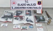 Evini Silah Atölyesine Çeviren Süpheli Yakalandi