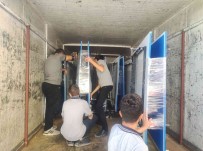 Mimar Sinan Meslek Ve Teknik Anadolu Lisesi Fabrika Gibi Çalisiyor