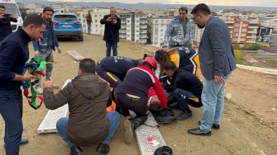 Batman'da Cami Külliyesi Çöktü Açiklamasi 2'Si Agir,14 Yarali