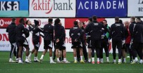 Besiktas Günü Çift Idmanla Tamamladi