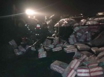 Diyarbakir'da Köpege Çarpan Araca Çarpmamak Için Canindan Oldu