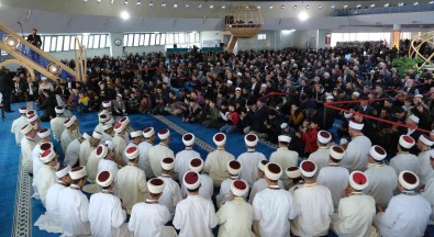 Erzincan'da 160 Hafiz Icazet Aldi