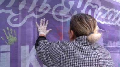 Maltepe'de Kadinlar, Kadina Siddete Karsi El Izlerini Birakti