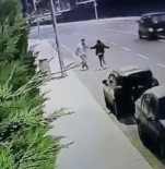 Pendik'te Genç Kiza Sokak Ortasinda Siddet Kamerada